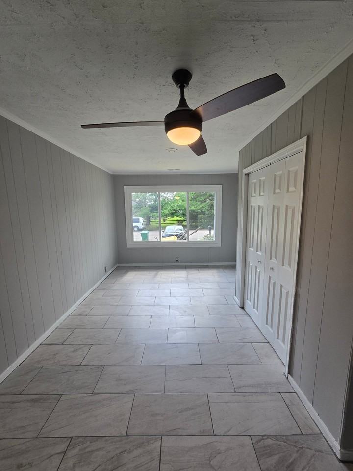 3445 Francis St - Photo 4 of 11