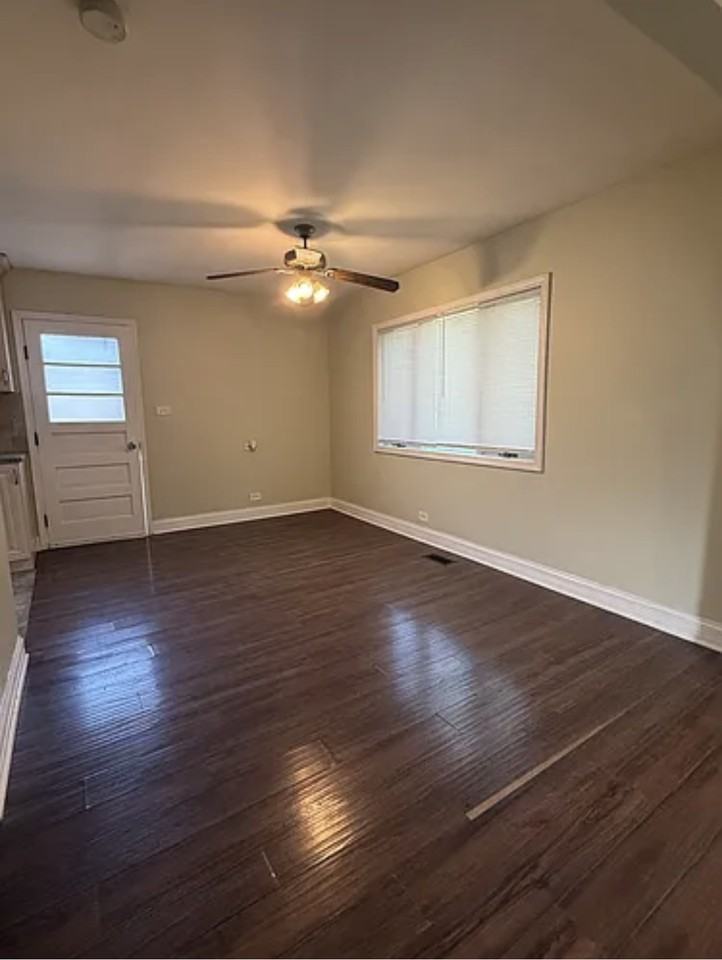 11720 S Kedvale Ave #NA - Photo 2 of 8
