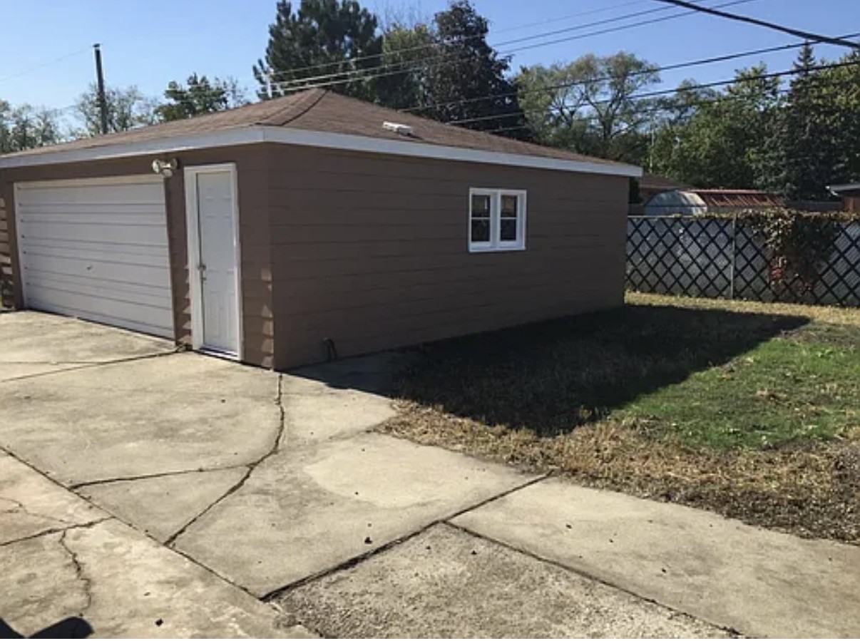 11720 S Kedvale Ave #NA - Photo 5 of 8