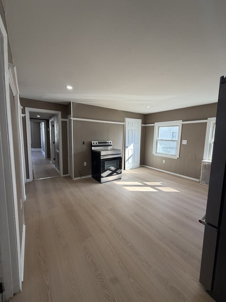 3034 Easton St #1-2-3-4 - Photo 3 of 17