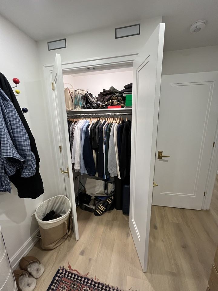 54 Cowan Avenue - Photo 7 of 12