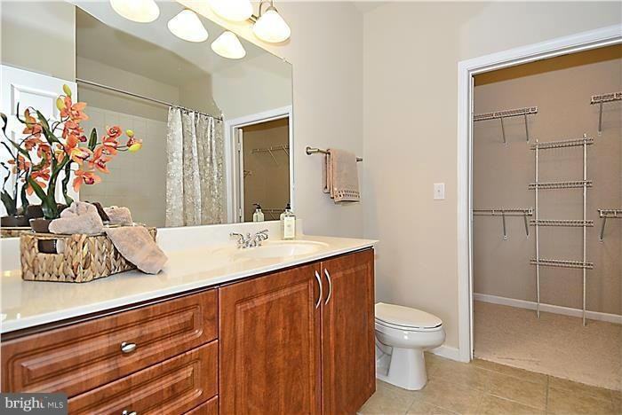 12945 Centre Park Cir #314 - Photo 2 of 8