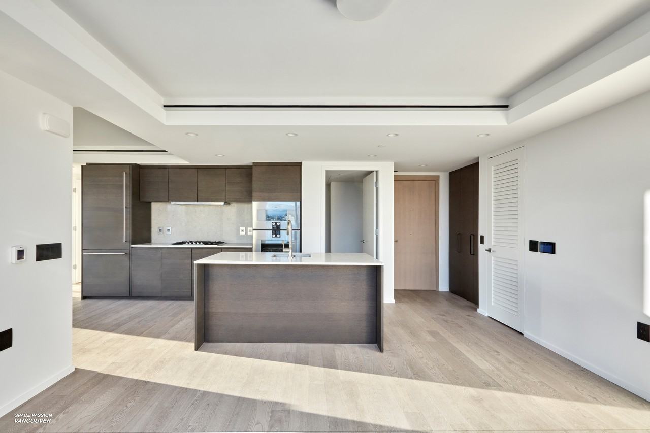 1408 Robson Street #170X - Photo 2 of 27