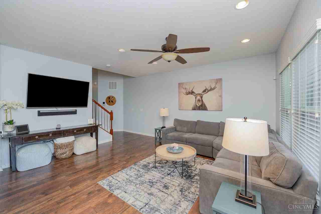 3337 Crescent Falls Way #NA - Photo 6 of 28