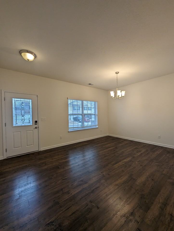 6162 Pembridge Rd #NA - Photo 3 of 40