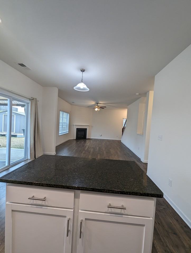 6162 Pembridge Rd #NA - Photo 5 of 40