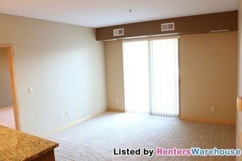 2900 University Ave Se #210 - Photo 3 of 13