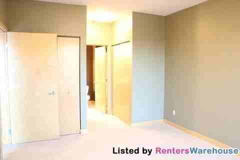 2900 University Ave Se #210 - Photo 4 of 13