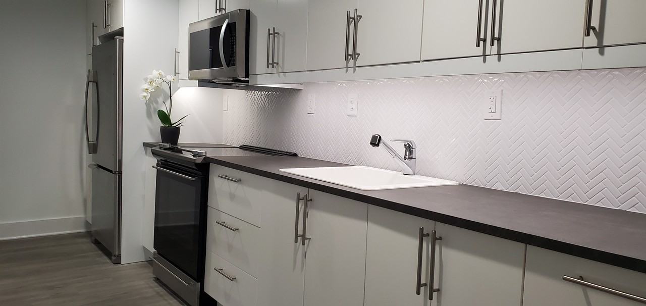 706 Otis Pl Nw #B - Photo 5 of 23