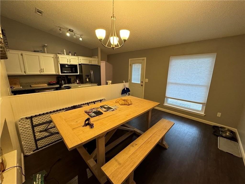 2502 W Megan Dr - Photo 5 of 18