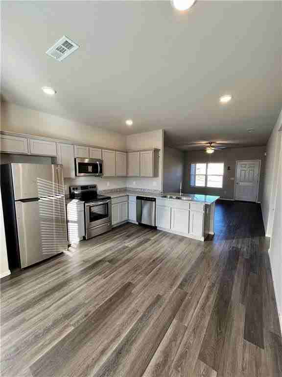 909 E Egret Rd - Photo 4 of 16