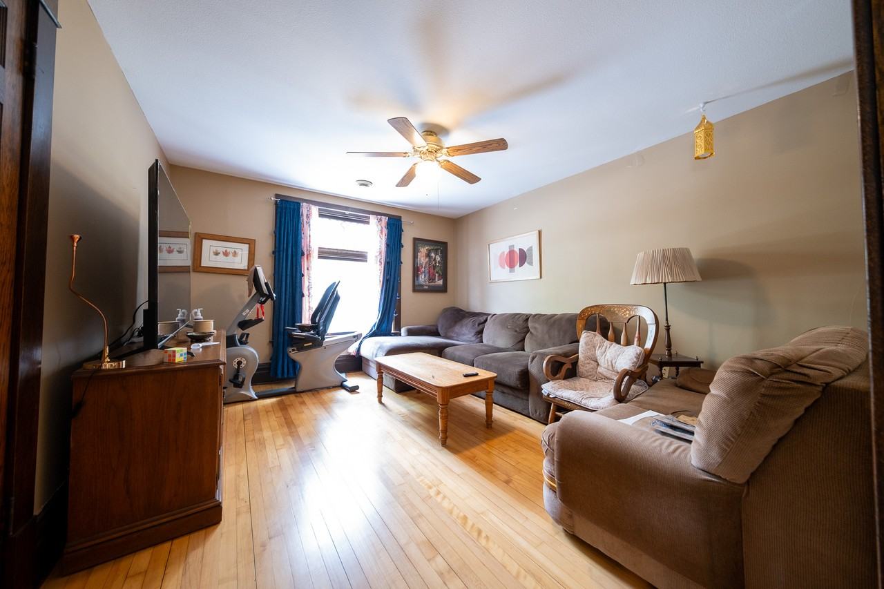 2513 Monroe St Ne #2 - Photo 2 of 20