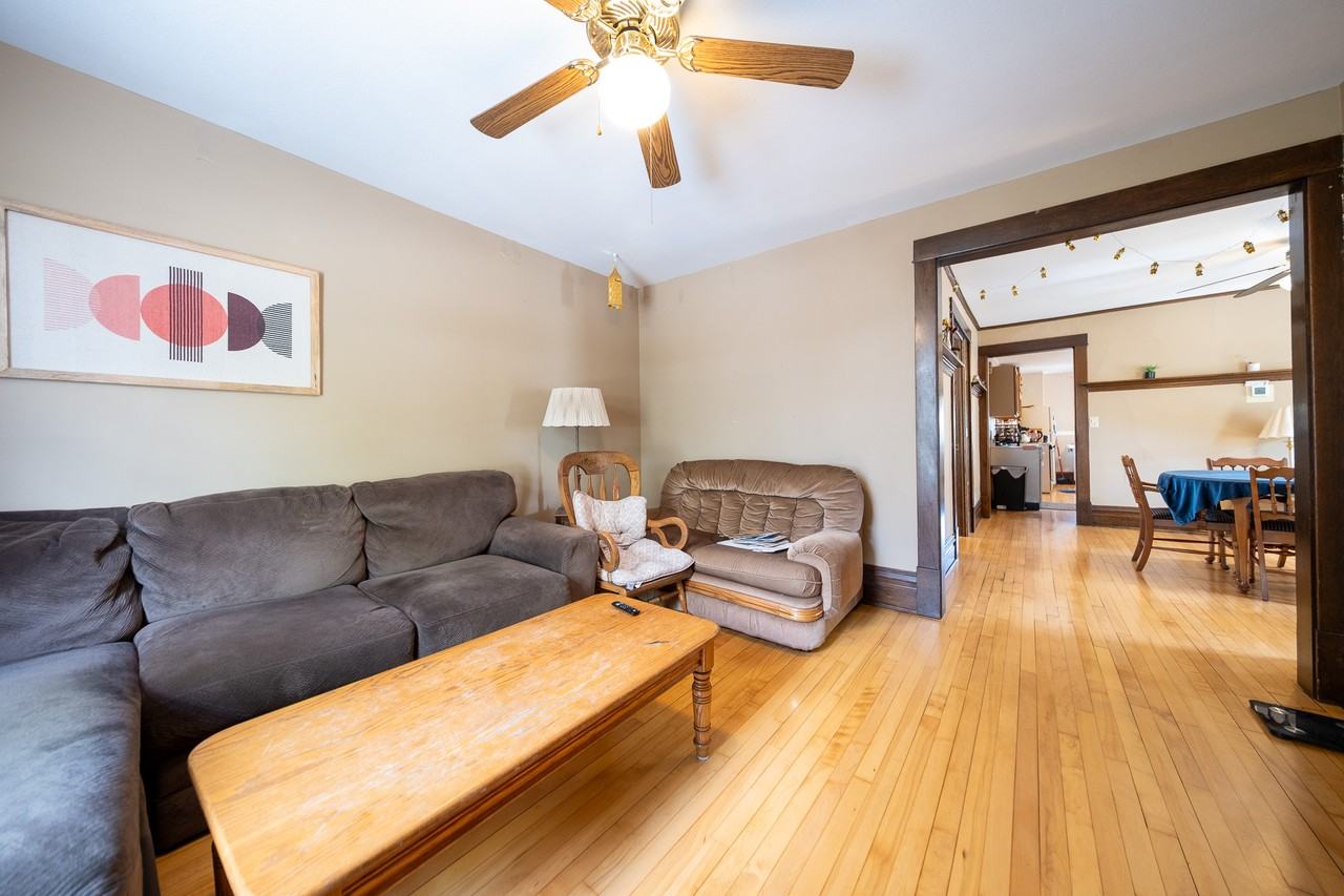2513 Monroe St Ne #2 - Photo 3 of 20
