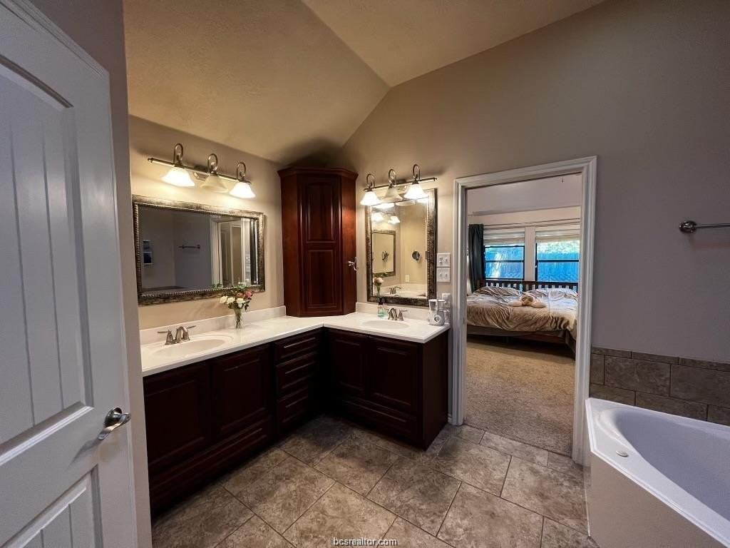 3908 Faimes Ct - Photo 6 of 12