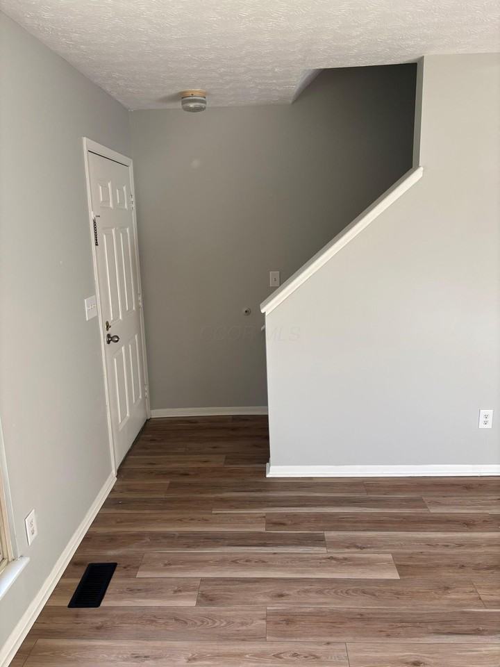 7970 Trellage Ct #15 - Photo 4 of 27
