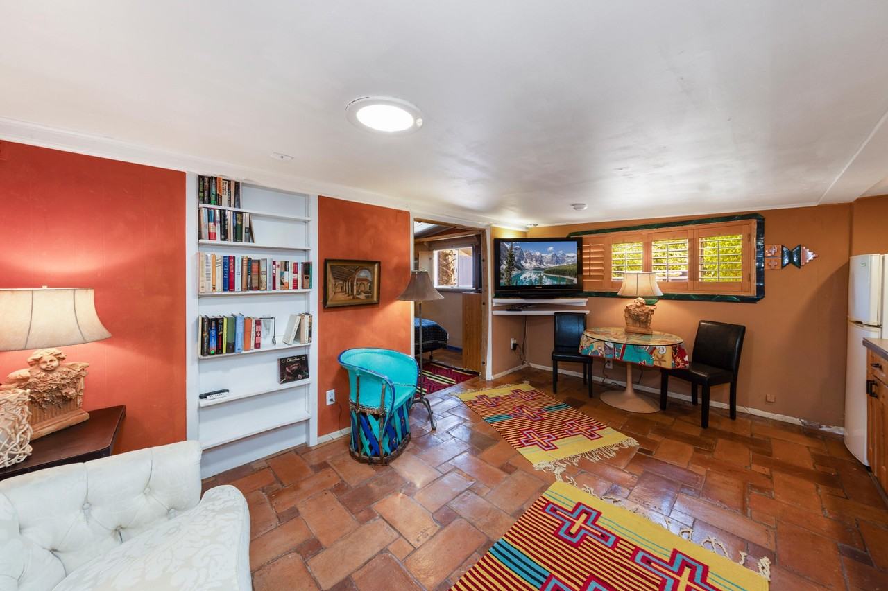 51835 Avenida Diaz - Photo 4 of 10