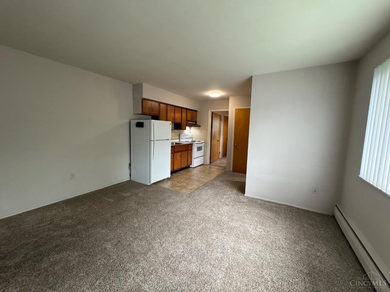 3992 Ballard Ave #8 - Photo 4 of 10