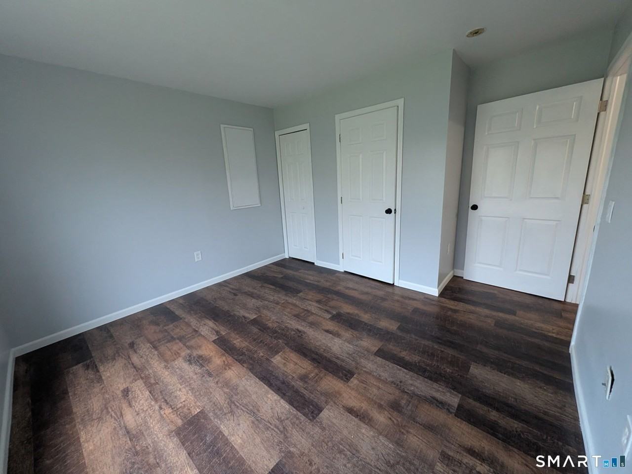 619 Shelton St #1stFLR - Photo 4 of 13