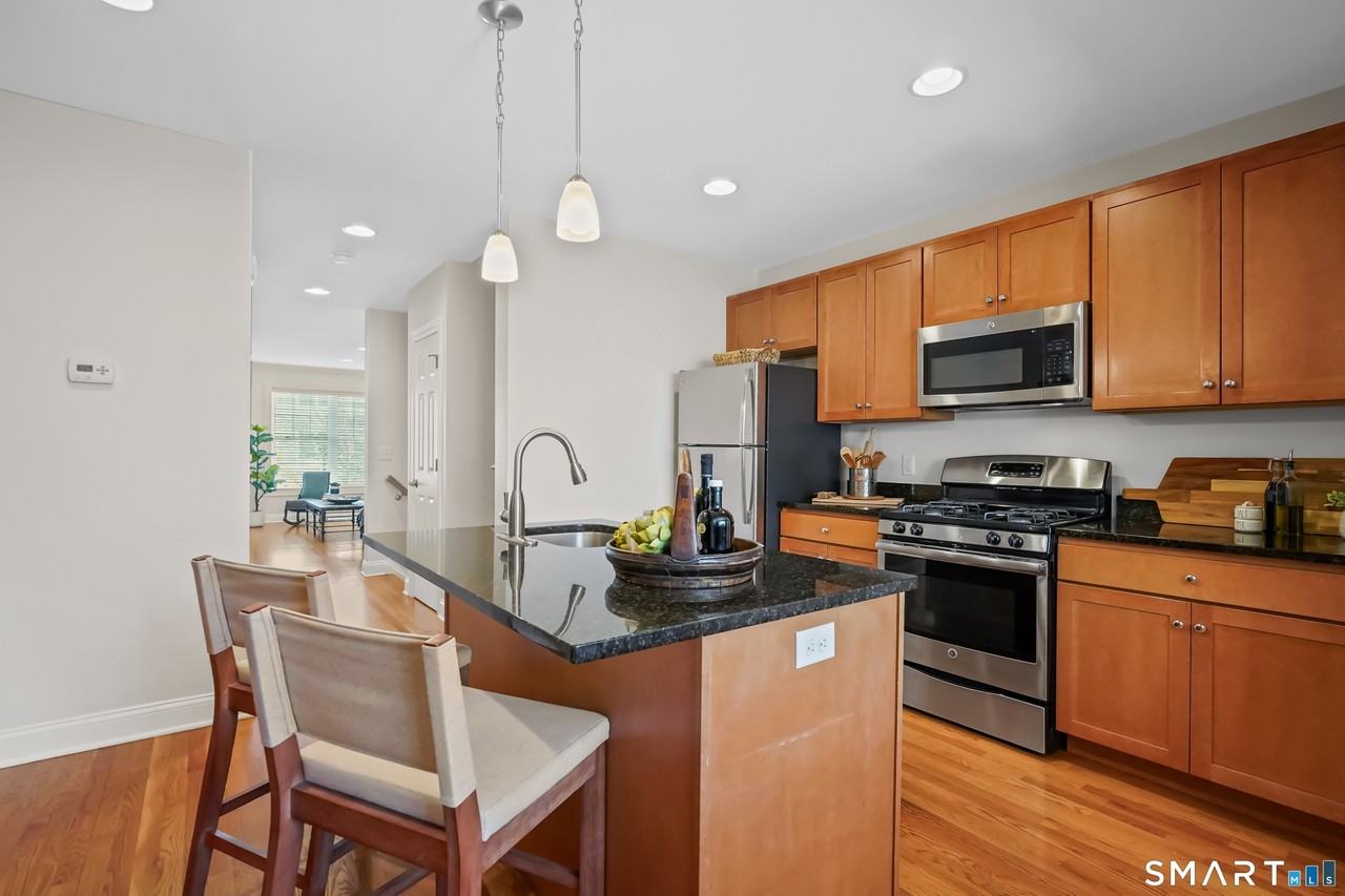 205 Copper Square Dr #205 - Photo 7 of 34