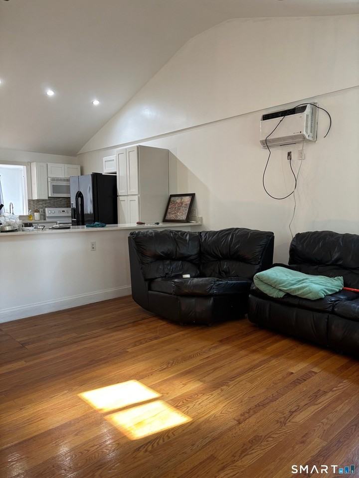 151 Martone St - Photo 6 of 8