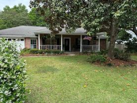 1670 Parkside Cir - Photo 1 of 1