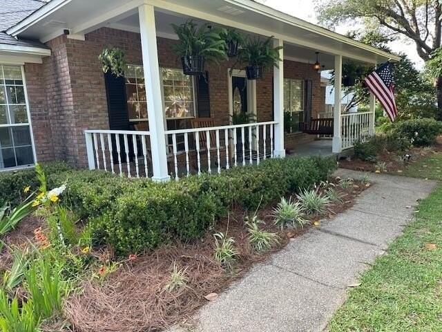 1670 Parkside Cir - Photo 3 of 32