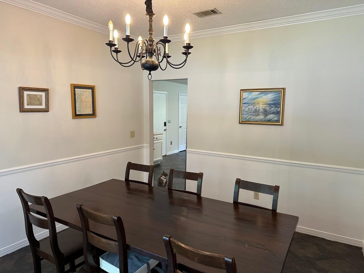 1670 Parkside Cir - Photo 5 of 32