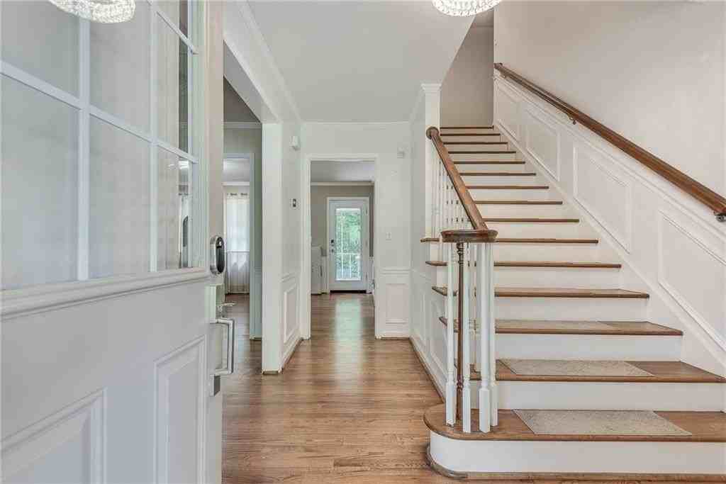 5699 Bend Creek Rd - Photo 6 of 50