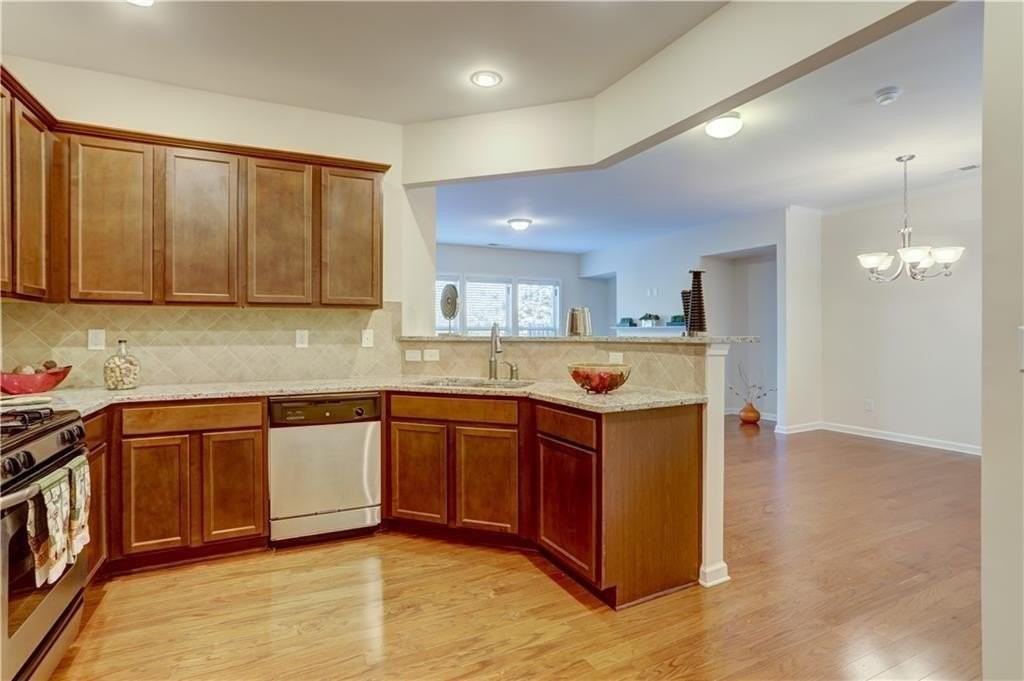 3394 New Fawn Ln - Photo 4 of 26