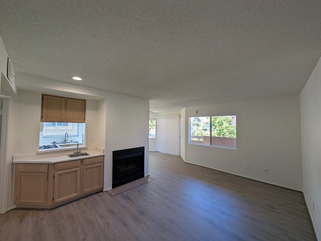 19849 Sandpiper Pl #1 - Photo 4 of 30