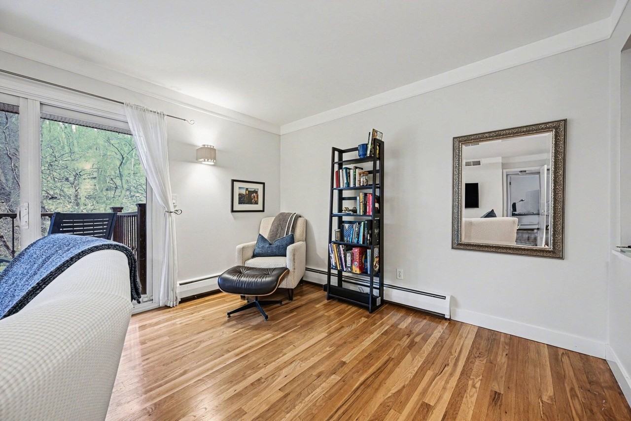 1245 Island Dr #202 - Photo 6 of 26