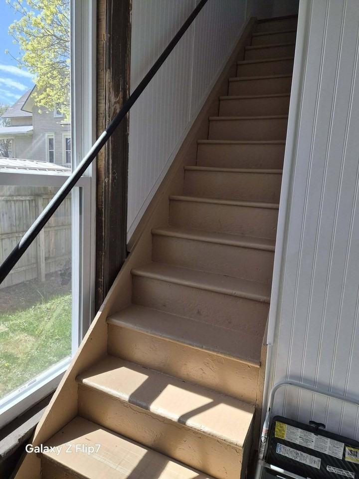 212 Sycamore St #B - Photo 4 of 19