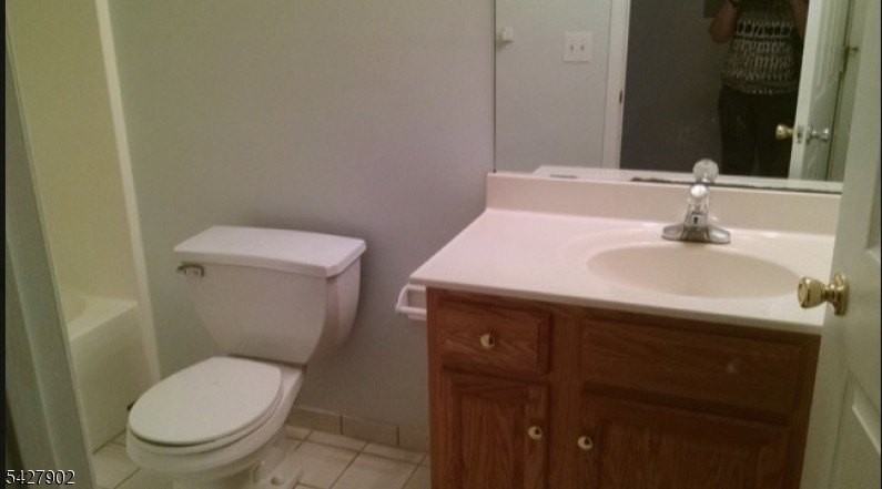 37 Parkside Ct - Photo 6 of 10
