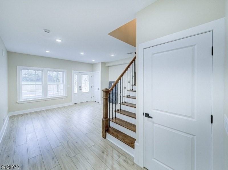 8 Travers Ave - Photo 7 of 18