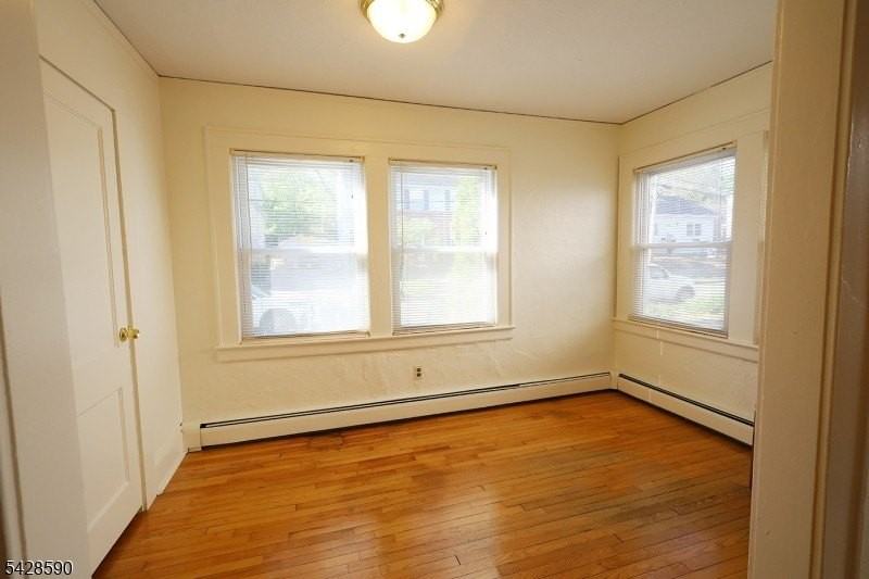 15 Edgar St #2A - Photo 4 of 15