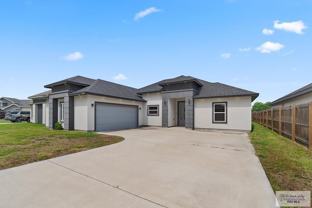 9448 W Queen Palm - Photo 1 of 1