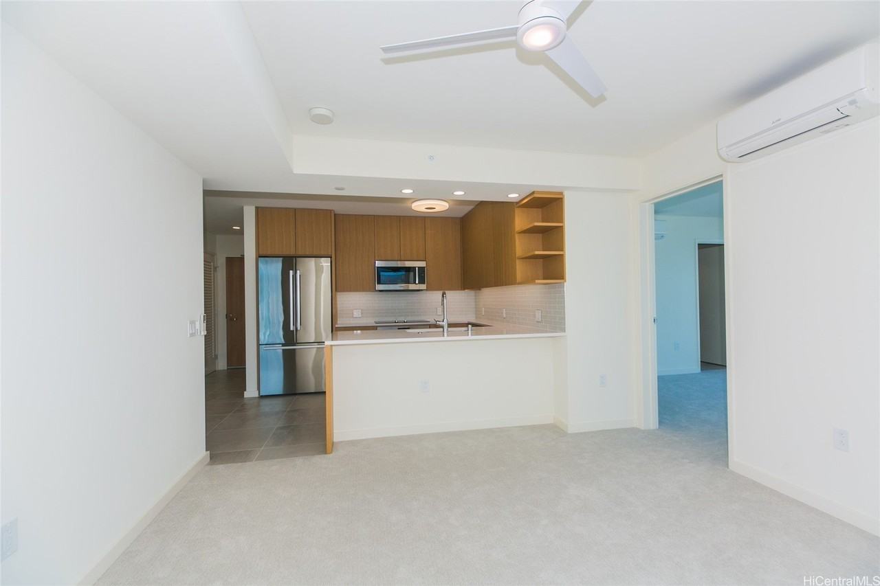 1388 Kapiolani Blvd #1611 - Photo 6 of 16