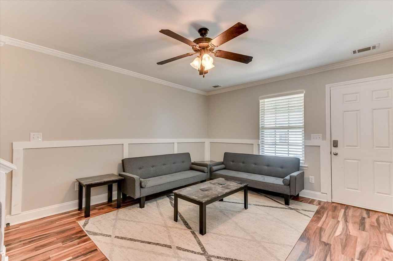 3152 Bilston Dr - Photo 6 of 37