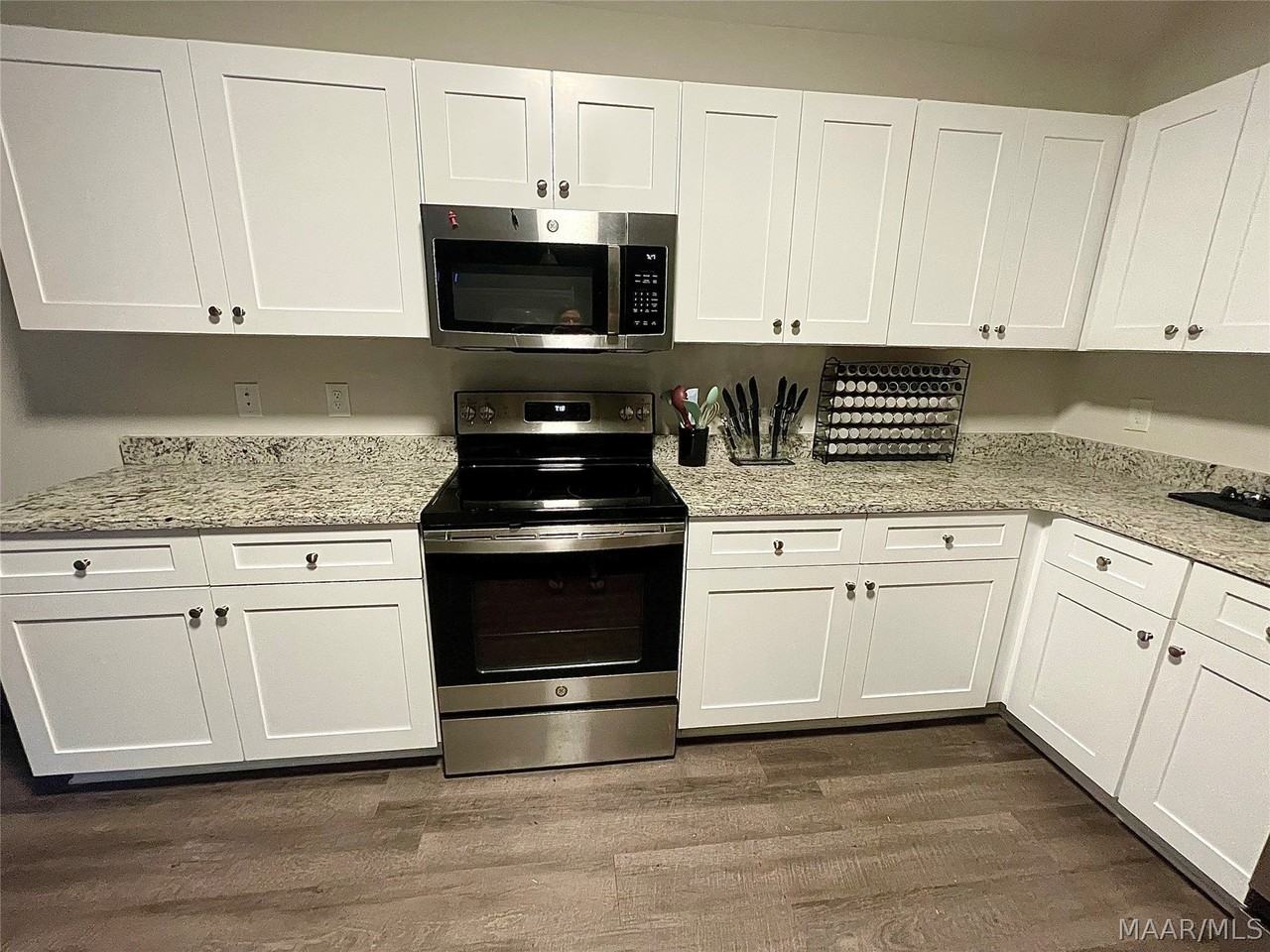 1848 Landing Pl - Photo 6 of 20