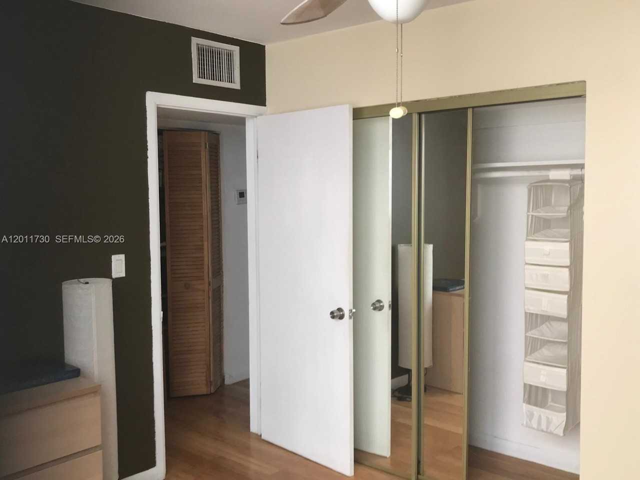 949 Pennsylvania Ave #309 - Photo 6 of 8