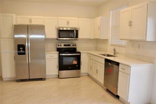 359 Ne 16th St - Photo 1 of 1