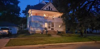 402 Denver St - Photo 1 of 1