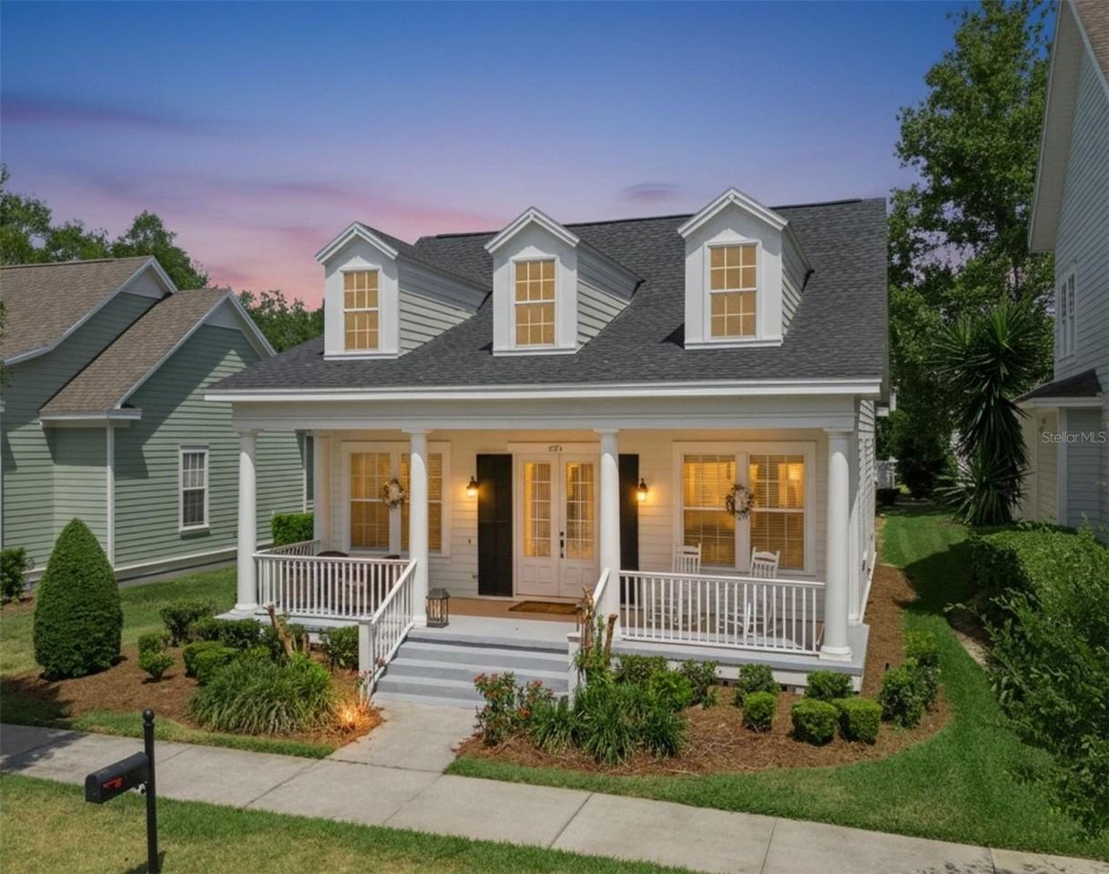 874 Spring Park Loop - Photo 3 of 48