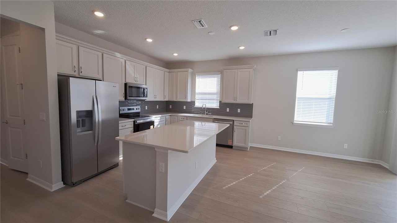 2084 Branched Oak Rd - Photo 5 of 27