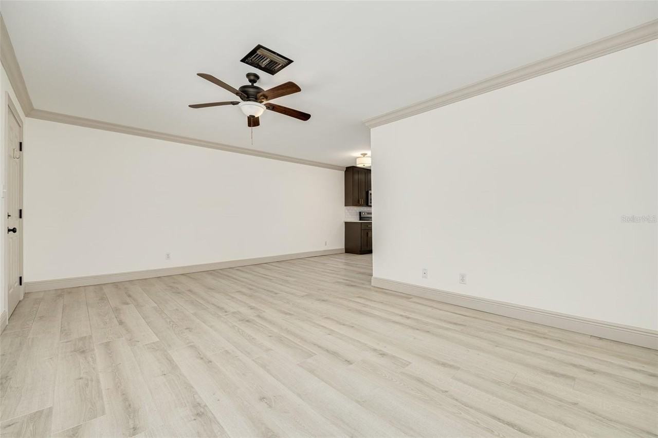 535 32nd Ave N #5 - Photo 7 of 26