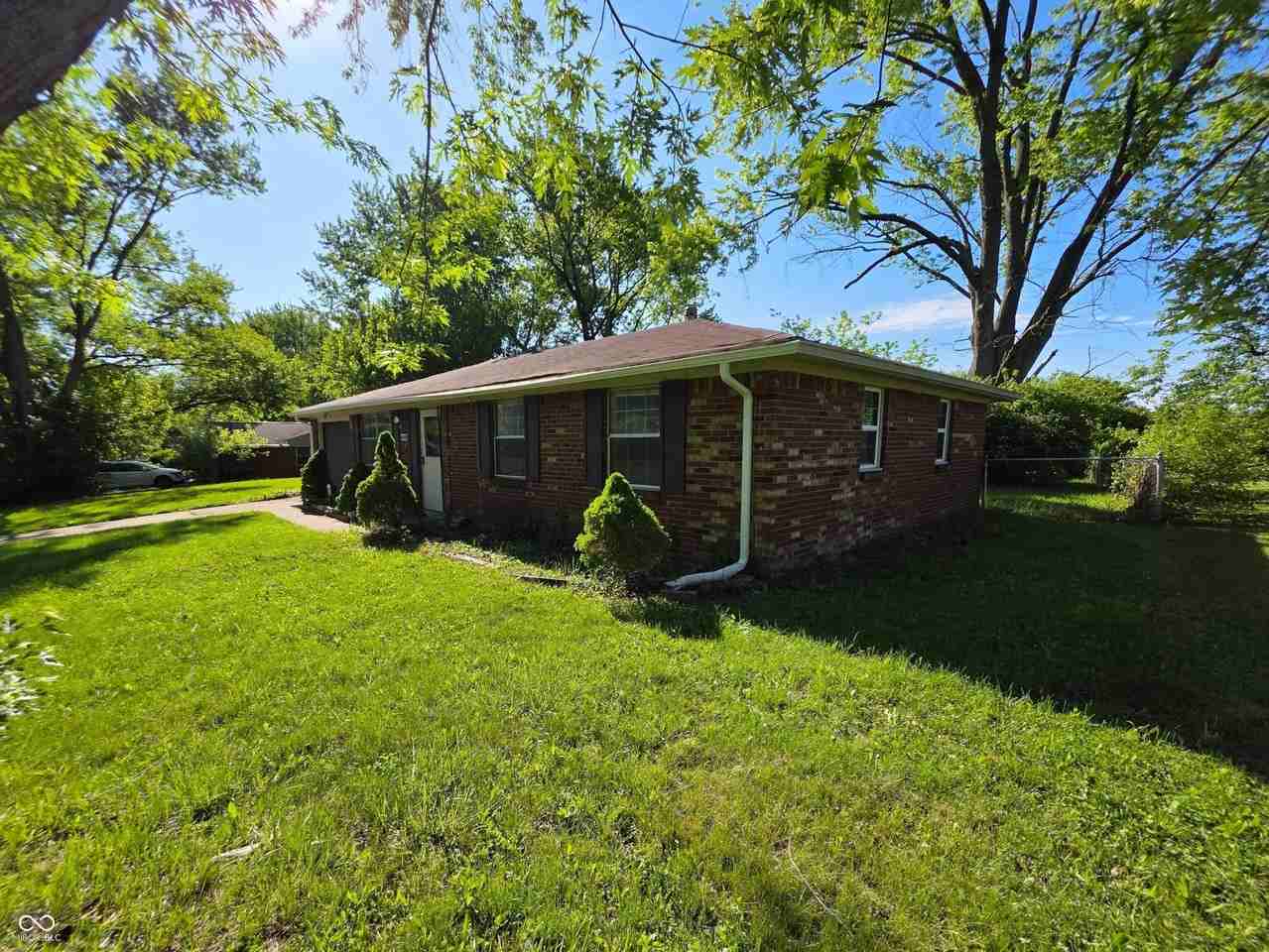 10359 Chris Dr - Photo 2 of 22