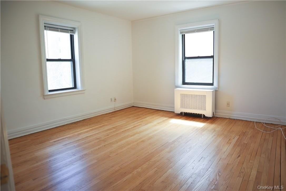 42 Barker Ave #4C - Photo 6 of 11