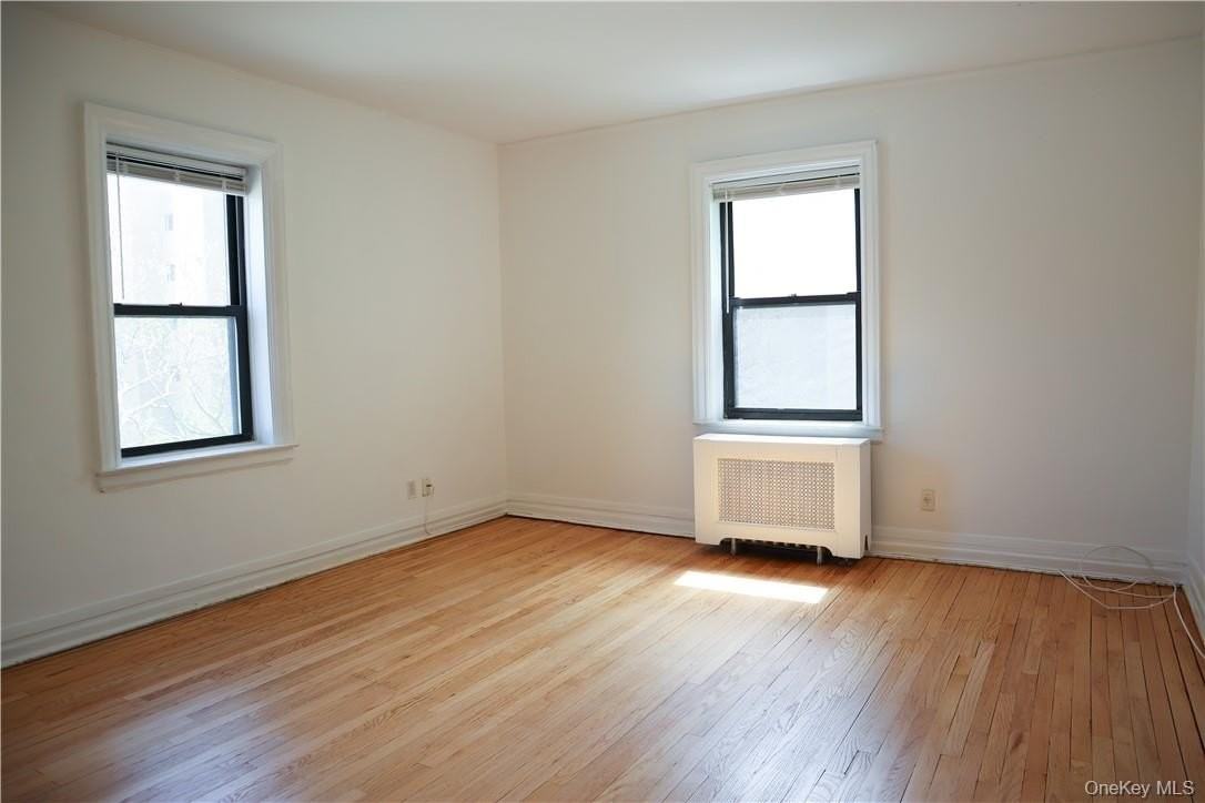 42 Barker Ave #4C - Photo 7 of 11
