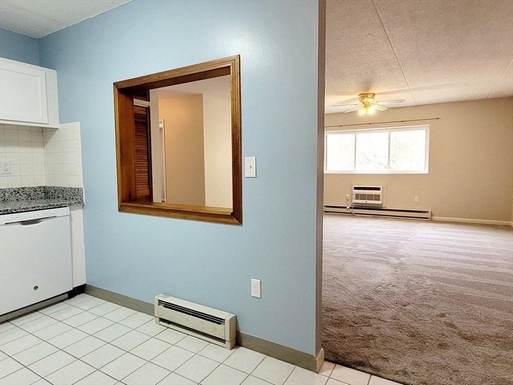 49 Windsor Dr #201 - Photo 4 of 21