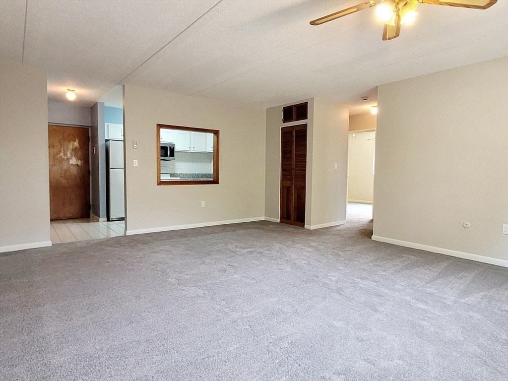 49 Windsor Dr #201 - Photo 6 of 21